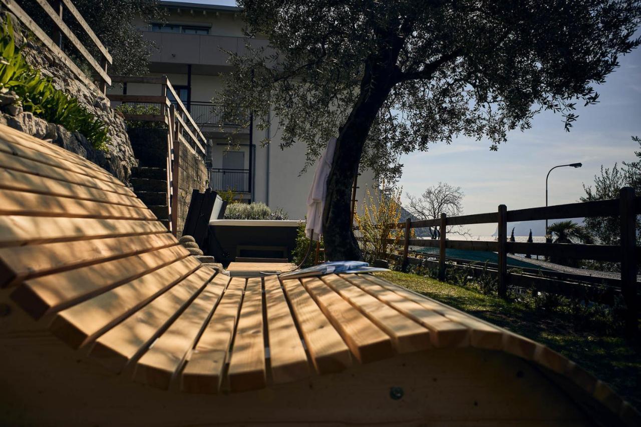Hotel Paradiso Conca D'Oro Torbole Sul Garda Exterior photo