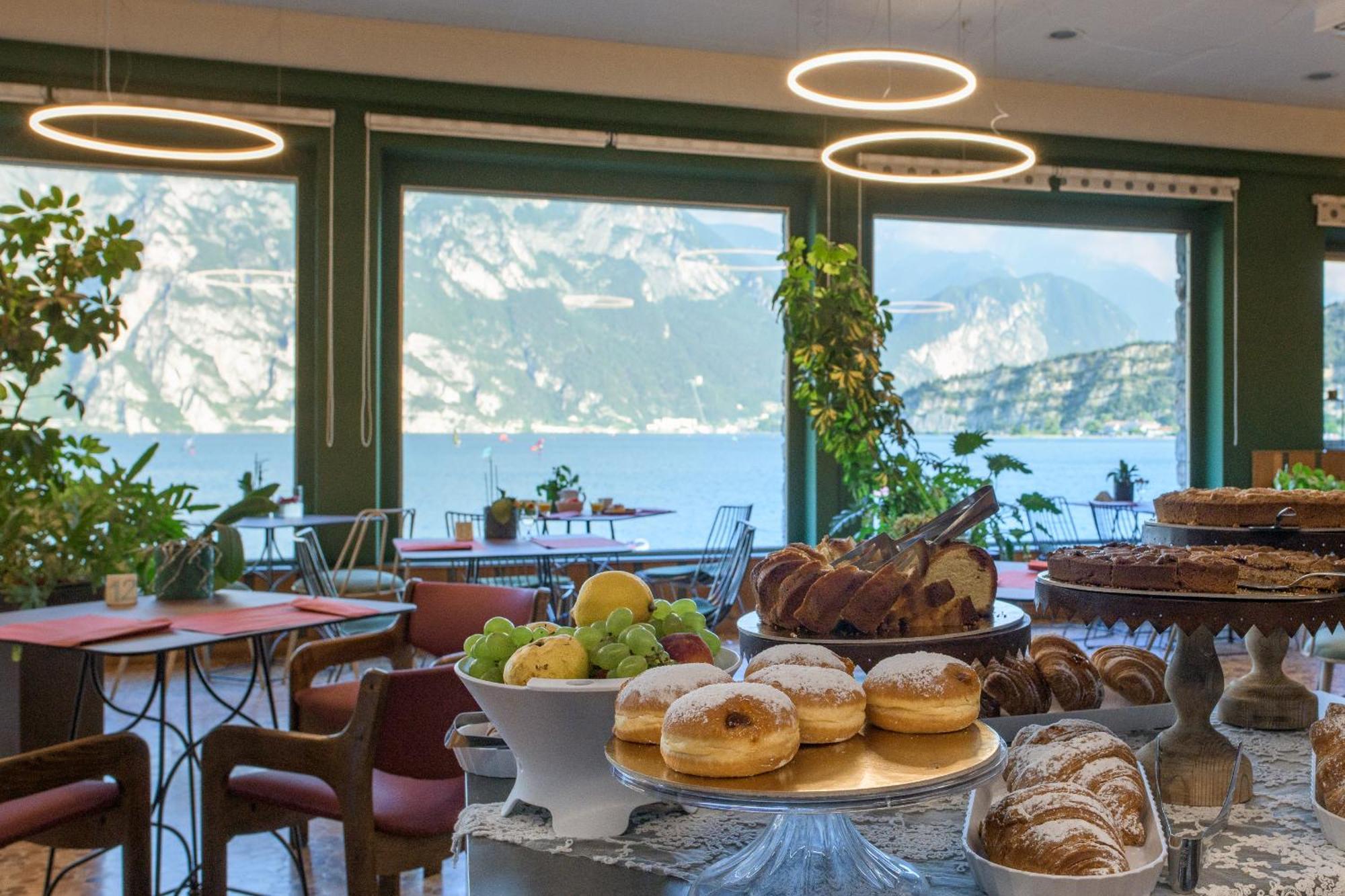 Hotel Paradiso Conca D'Oro Torbole Sul Garda Exterior photo